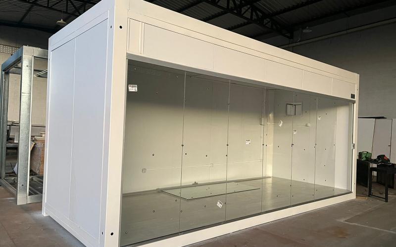 Está precisando de um espaço habitacional, personalizado e de rápida entrega? - Goiás Containers - LP Módulos Habitacionais